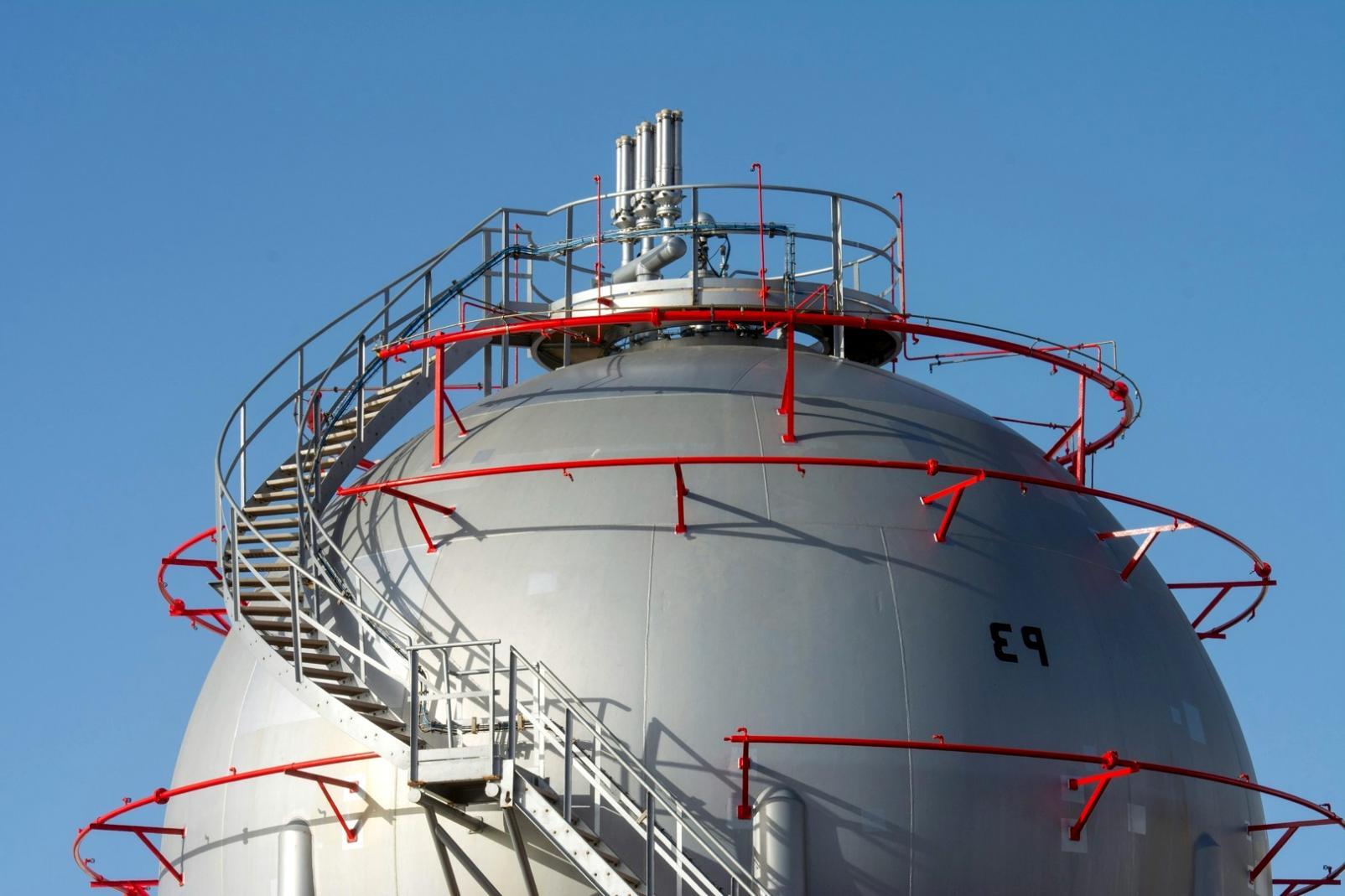 Анализ керна на месторождении